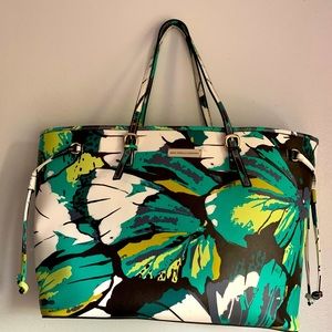 ✨ New York & Company tote bag✨